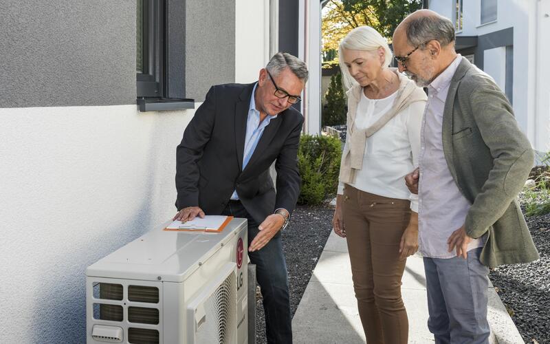 Wärmepumpen: Welche Heizkörper sind geeignet? Ist mein Haus fit für eine Wärmepumpe? | Unsere News — Hinz - Fachbetrieb für Sanitär- und Heizungstechnik in Köln